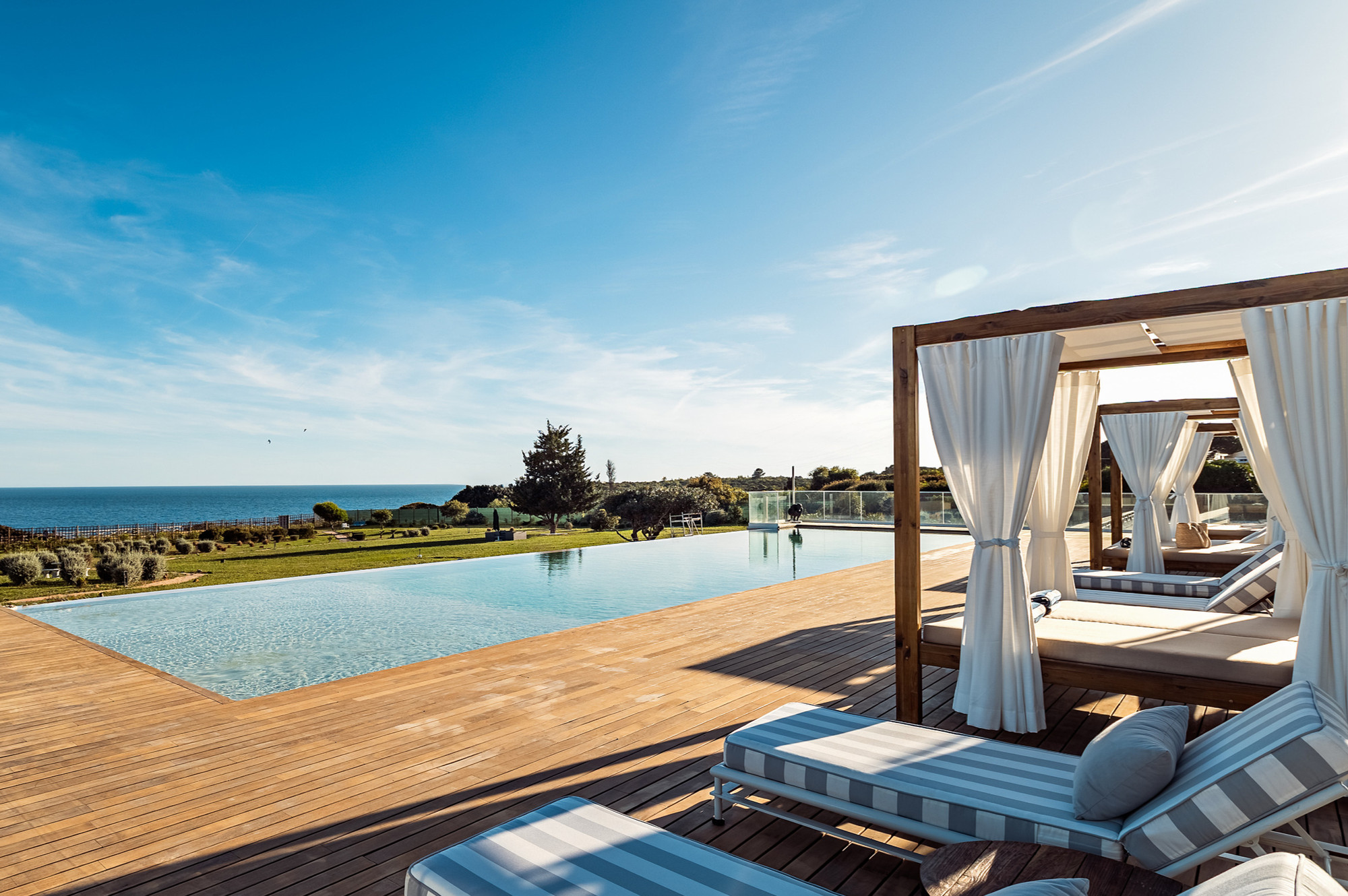 Vila Diamante Azul exterior and grounds